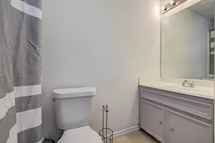 531 S 2nd St, La Porte, TX 77571 - Photo 38