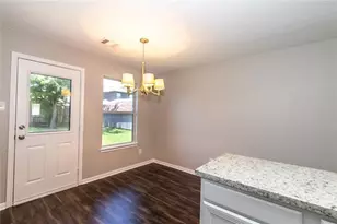 8315 Sycamore Ln, Baytown, TX 77523 - Photo 8
