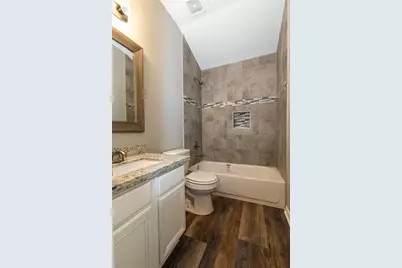 8315 Sycamore Lane, Baytown, TX 77523 - Photo 16
