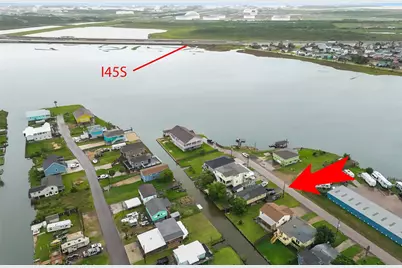 7030 Terrasso Drive, Hitchcock, TX 77563 - Photo 2
