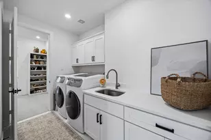 1661 Bingle Rd, Houston, TX 77055 - Photo 22