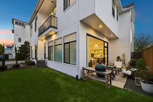 1661 Bingle Rd, Houston, TX 77055 - Photo 16