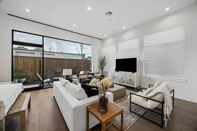 1661 Bingle Road, Houston, TX 77055 - Photo 8