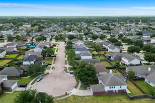 12031 Blade Borough Ct, Houston, TX 77089 - Photo 28
