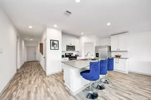 202 Serena Pk Ln, Rosharon, TX 77583 - Photo 8