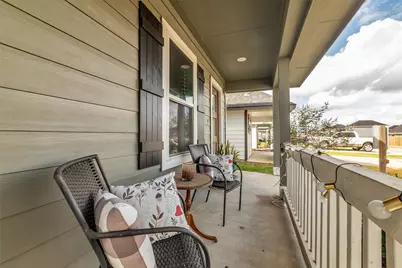 17006 Marie Village Drive, Conroe, TX 77306 - Photo 4