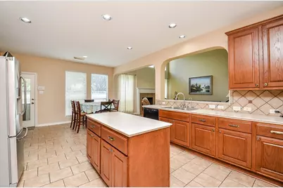 13938 Charterhouse Way, Sugar Land, TX 77498 - Photo 12