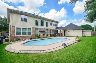 13938 Charterhouse Way, Sugar Land, TX 77498 - Photo 32