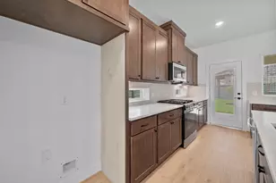 21203 Creeping Bentrass Dr, Cypress, TX 77433 - Photo 6