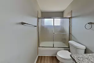 3215 Broken Bough Dr, Missouri City, TX 77459 - Photo 18