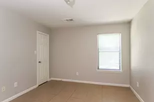 2935 La Estancia Ln, Houston, TX 77093 - Photo 14