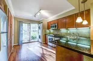 10220 Memorial Dr, Houston, TX 77024 - Photo 2