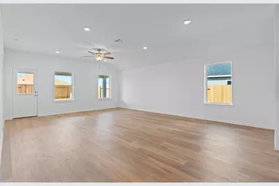 9039 Rose Water, Rosharon, TX 77583 - Photo 14