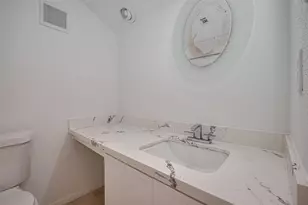 16800 Sugar Pine Dr, Houston, TX 77090 - Photo 22