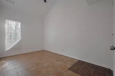 16800 Sugar Pine Drive #28, Houston, TX 77090 - Photo 10