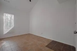 16800 Sugar Pine Dr, Houston, TX 77090 - Photo 10