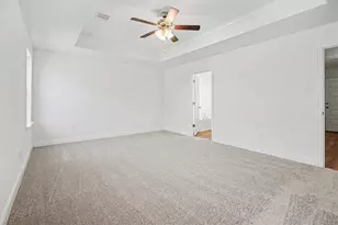 10 Keystone Ct, Angleton, TX 77515 - Photo 20