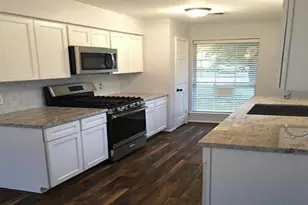 6403 W Ridgecreek Dr, Houston, TX 77489 - Photo 4