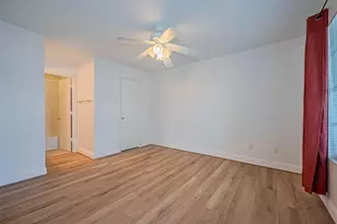 2750 Holly Hall St, Houston, TX 77054 - Photo 22