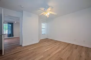 2750 Holly Hall St, Houston, TX 77054 - Photo 16