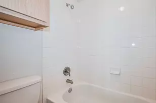 2750 Holly Hall St, Houston, TX 77054 - Photo 28