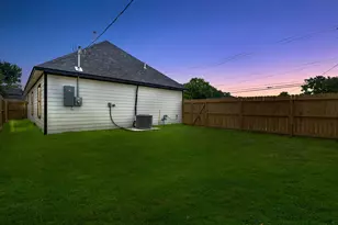 1401 N Main St, Galena Park, TX 77547 - Photo 2