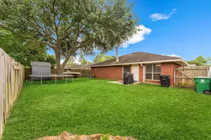 2307 Old Oak Ln, Houston, TX 77339 - Photo 32