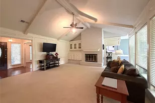 1402 Trailwood Village Dr, Houston, TX 77339 - Photo 4