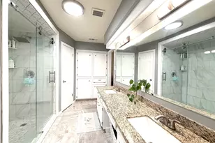 1402 Trailwood Village Dr, Houston, TX 77339 - Photo 12