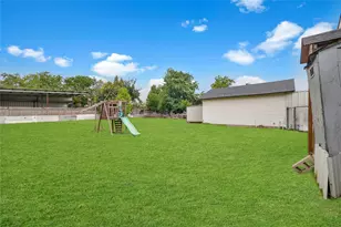 6825 Appleton St, Houston, TX 77022 - Photo 22