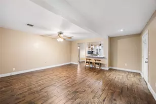 6825 Appleton St, Houston, TX 77022 - Photo 6