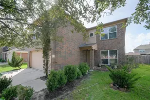 1330 Reedpoint Dr, Houston, TX 77090 - Photo 2
