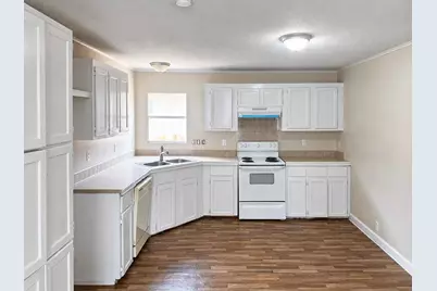 11919 Kingslake Forest Drive, Houston, TX 77044 - Photo 12