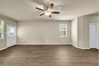 4274 McGregor Bluff Lane, Conroe, TX 77304 - Photo 12