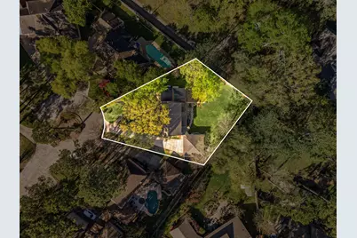 8207 Colonial Oaks Lane, Spring, TX 77379 - Photo 2