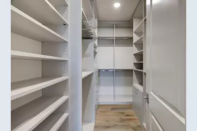 2047 Westcreek Lane #807, Houston, TX 77027 - Photo 16