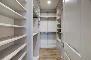 2047 Westcreek Ln, Houston, TX 77027 - Photo 16