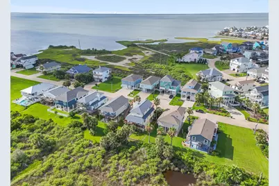 22517 Bay Point Drive, Galveston, TX 77554 - Photo 24