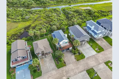 22517 Bay Point Drive, Galveston, TX 77554 - Photo 20