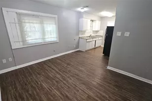 10806 Safeguard St, Houston, TX 77047 - Photo 4