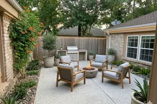 18023 Bambriar Dr, Houston, TX 77090 - Photo 2