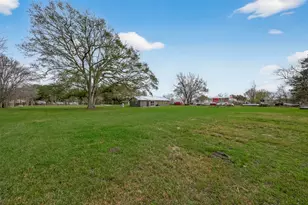 25409 Pebble Dr, Huffman, TX 77336 - Photo 30