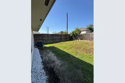 12435 Chalmette Street, Houston, TX 77015 - Photo 34