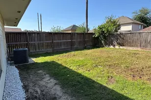 12435 Chalmette St, Houston, TX 77015 - Photo 34