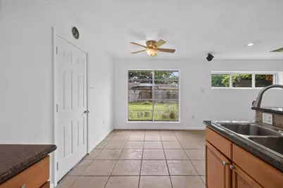 1406 Cedarbrook Court, Seabrook, TX 77586 - Photo 18
