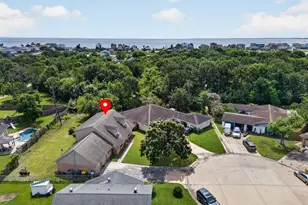 1406 Cedarbrook Ct, Seabrook, TX 77586 - Photo 8