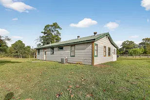 27540 Foxwood Dr, Waller, TX 77484 - Photo 20