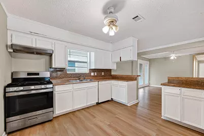 1504 Lawrence Avenue, Pasadena, TX 77506 - Photo 30