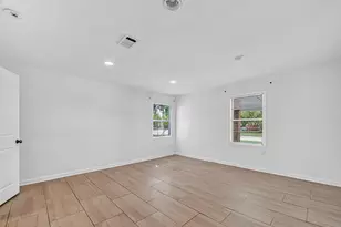 1504 Lawrence Ave, Pasadena, TX 77506 - Photo 16