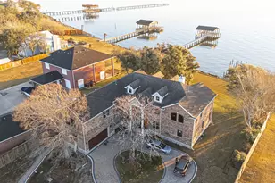 2011 Crescent Dr, La Porte, TX 77571 - Photo 8